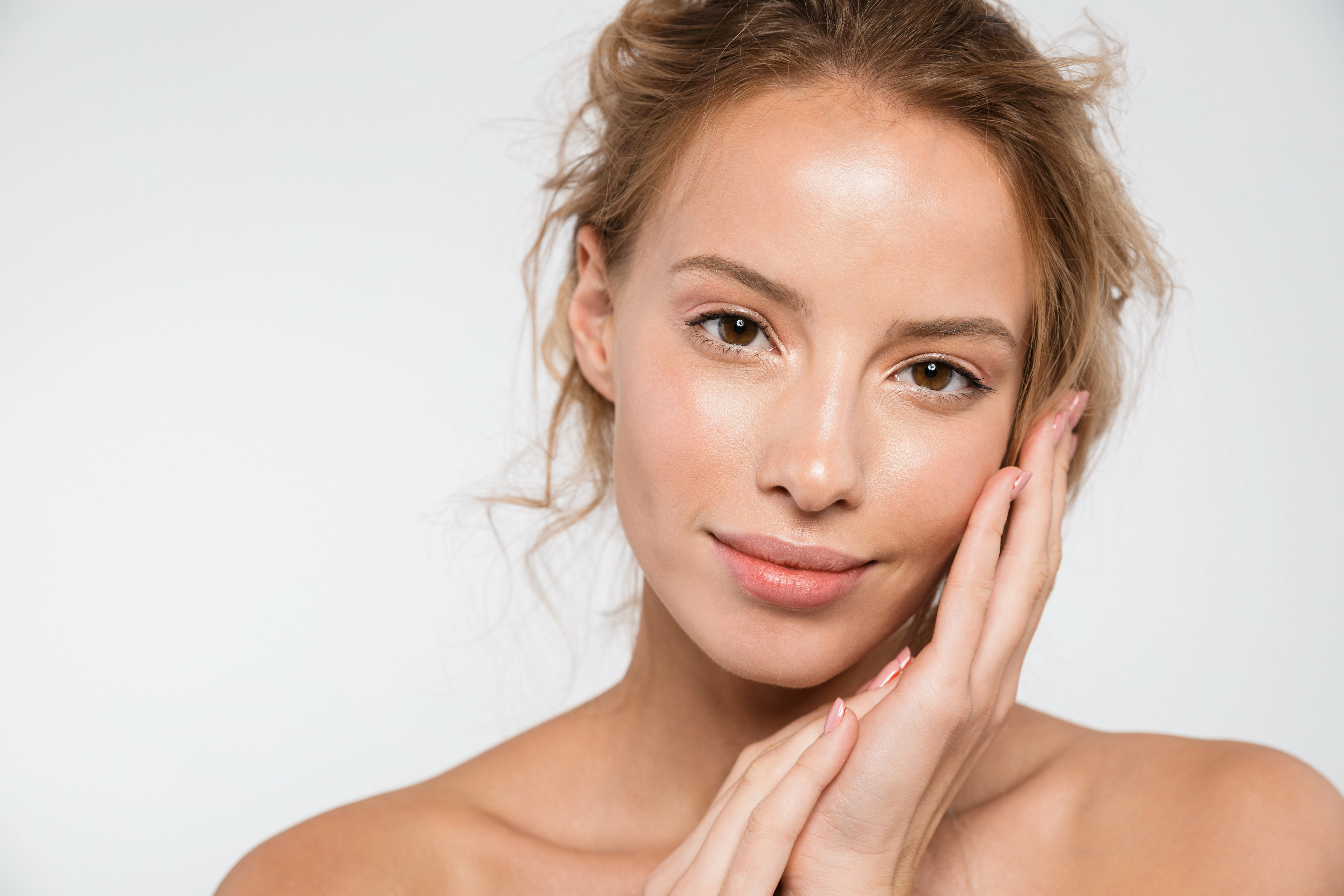 Radiating facial skin of a woman using HydraFacial Treatment | ANEU Med Spa | Madison WI